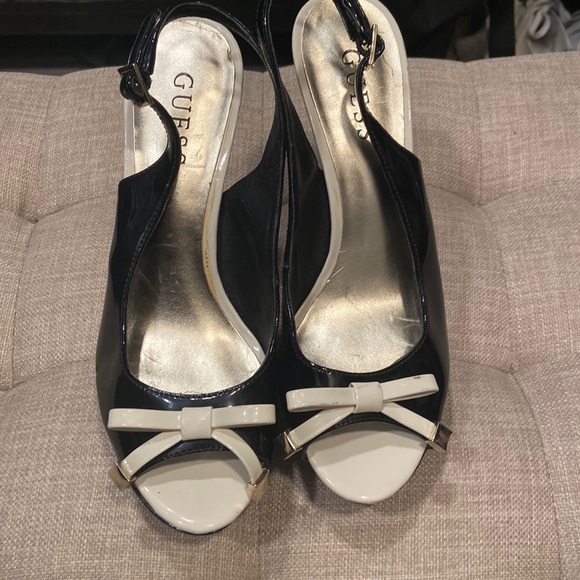 Guess platform high heel shoe - Picture 2 of 7